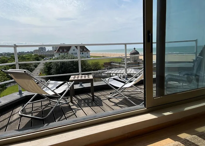 Penthouse De Vaughan -Luxe Appartement Met Zeezicht